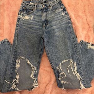 American Eagle Outfitters Women's Ripped Light Blue Boyfriend Jeans